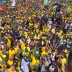 ¡Histórico momento en Río de Janeiro! Masiva protesta en defensa de la democracia
