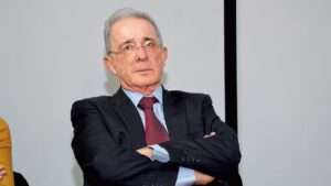 Álvaro Uribe, primer expresidente colombiano en enfrentar juicio penal