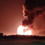Explosión desata incendio masivo en Ezeiza, Argentina 