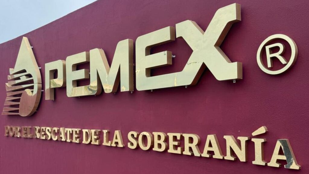 Pemex regresa BMV