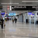 Tener éstos documentos podría evitarte multas en aeropuertos de EU