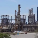 Petróleo venezolano fluye hacia refinerías de Estados Unidos