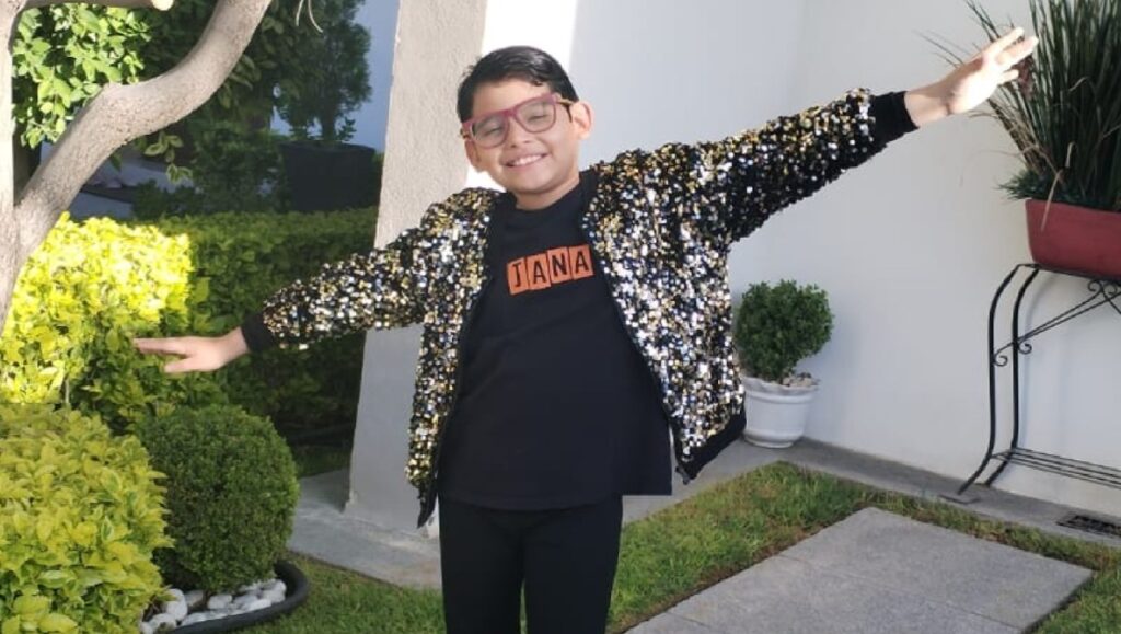Niño mexicano alto coeficiente