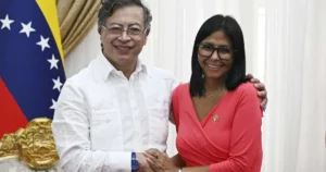 reinserción de Venezuela
