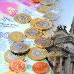 Economía argentina crece pero la inversión mantiene caída libre