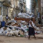 Basura desborda calles de La Habana