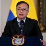Petro mantiene propuesta de reforma fiscal en Colombia