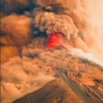 Riesgo persistente rodea al Volcán de Fuego
