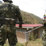 Enfrentamientos contra disidencias de las FARC en la frontera entre Perú y Colombia