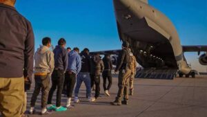 Inami traslado repatriados frontera