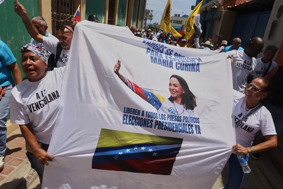 Oposición venezolana Machado líder